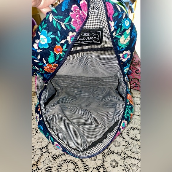 💥SazyBee Designs Quilted Backpack💥 NWOT - Picture 7 of 10